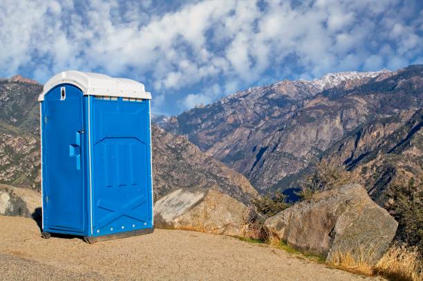 Best Porta potty delivery and setup  in Dunkirk, IN