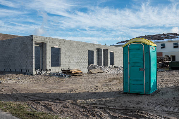 Best Porta potty delivery and setup  in Dunkirk, IN